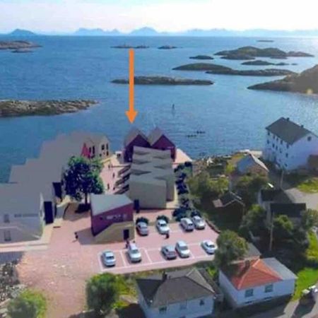 Waterfront Apartment With Panoramic Sea View Henningsvaer Exterior photo